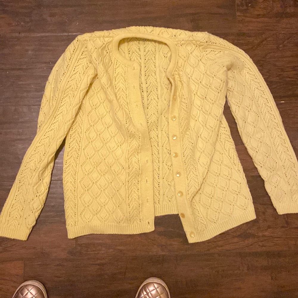 Yellow Empire knitted sweater!